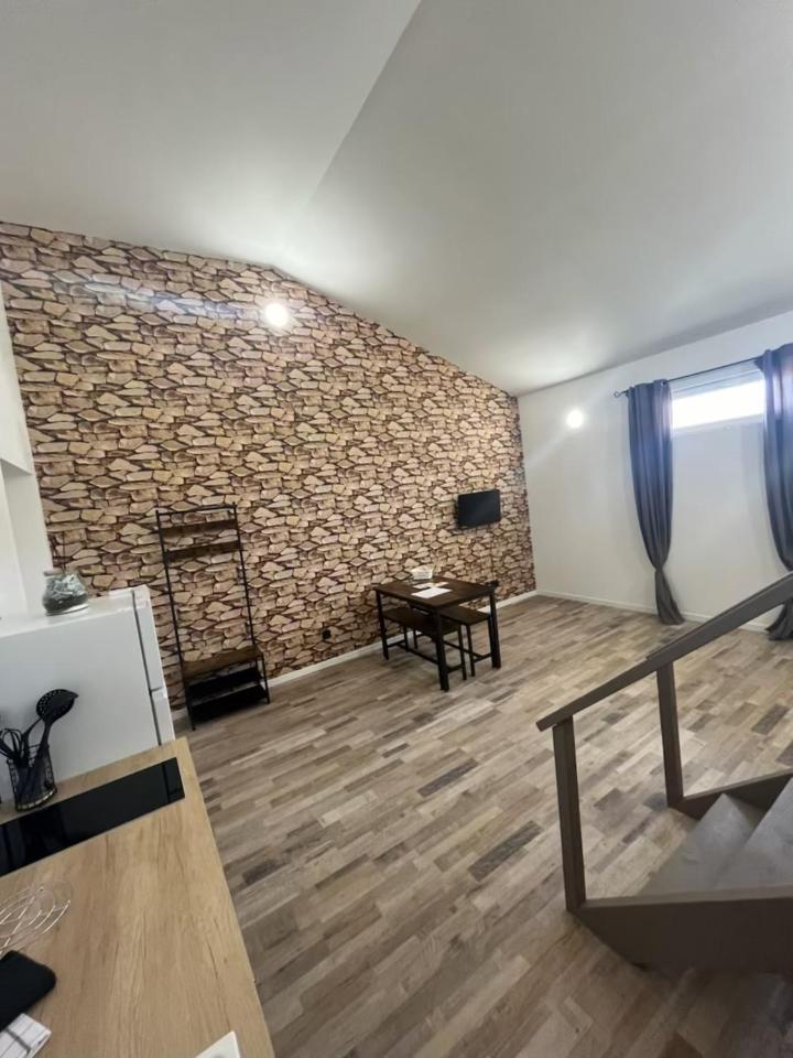 Gite1 Pour 6 Personnes Anneyron Exterior foto